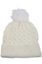 Stickad barnmössa med pompom