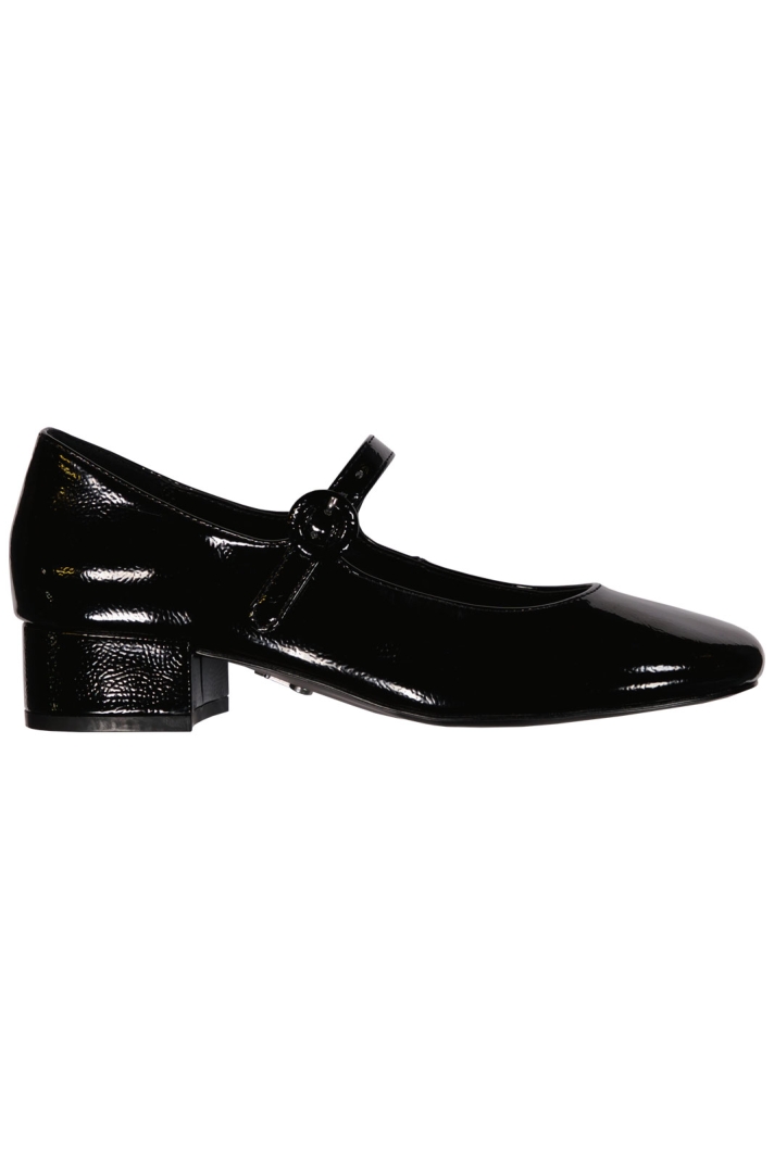 Sessily Sandal