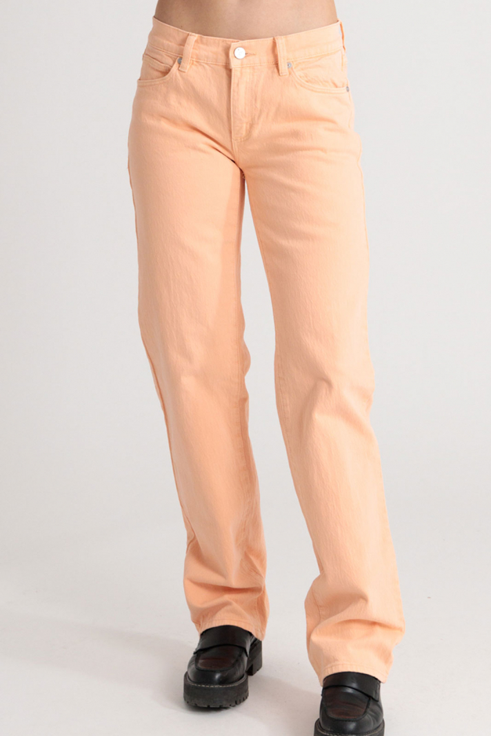 A 99 Low Straight Peach