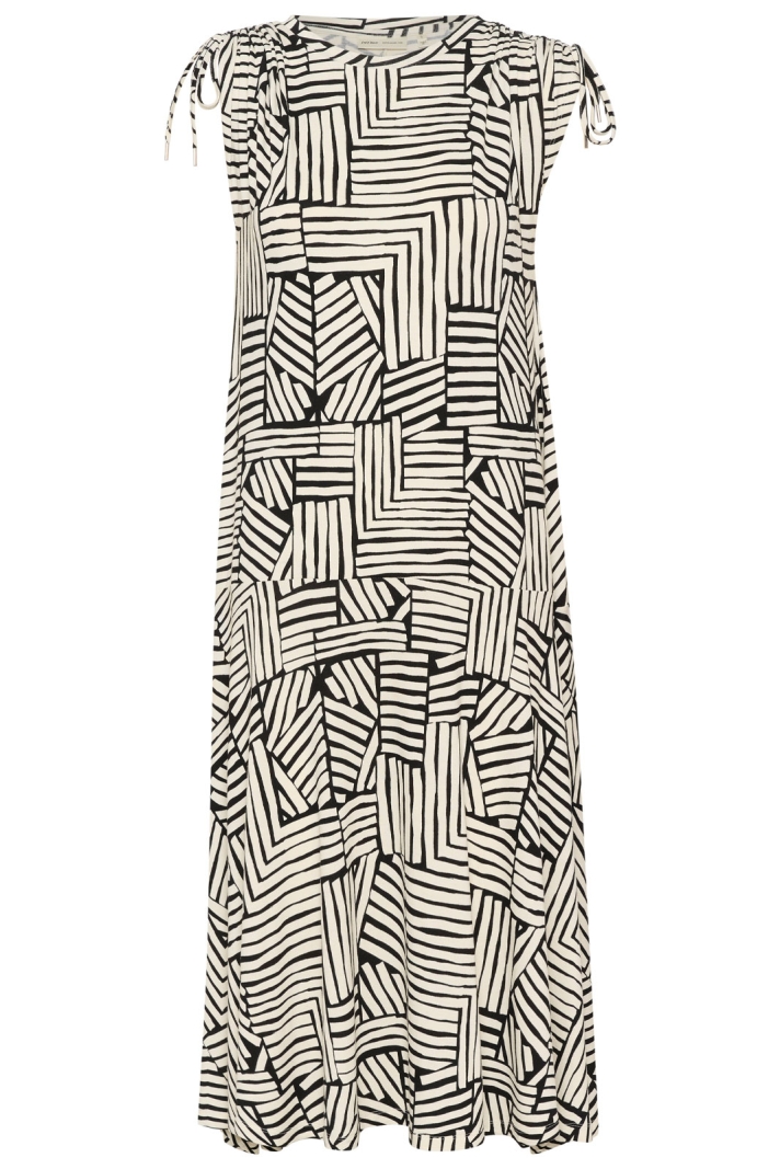 Eljaiw Dress