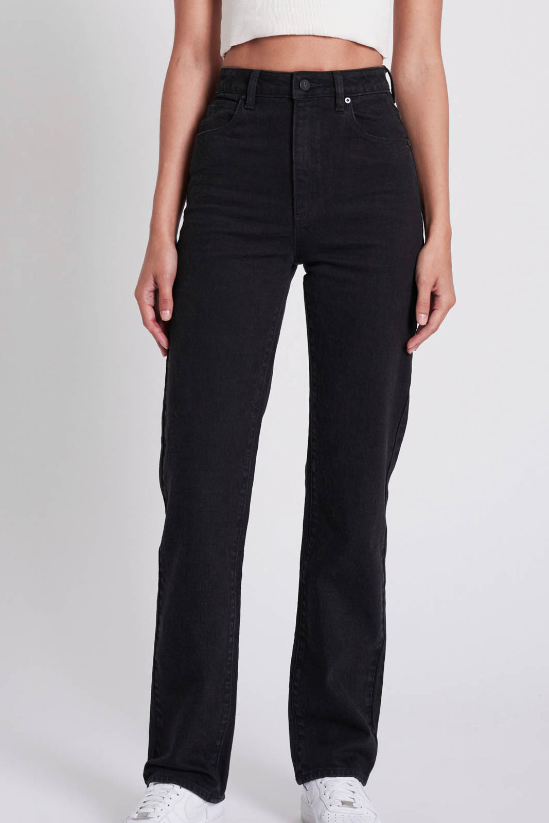 94 High Straight Bla