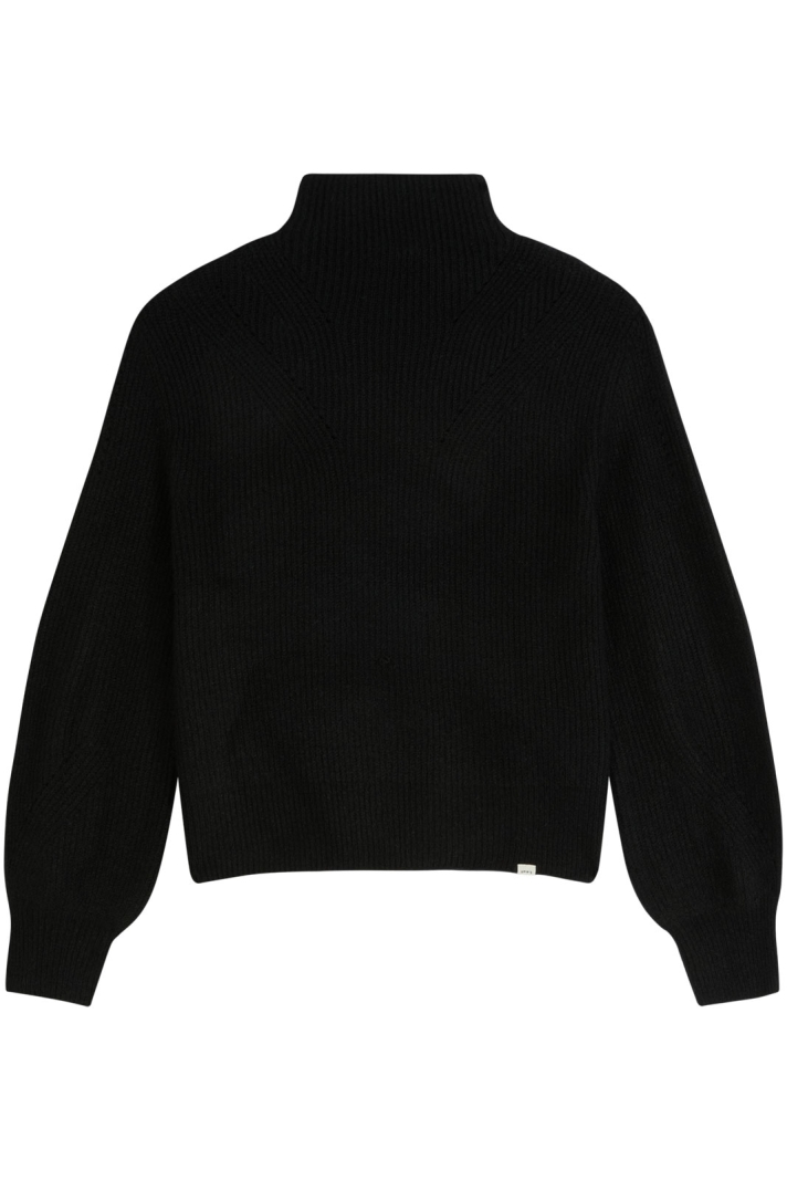 Knitted High Neck