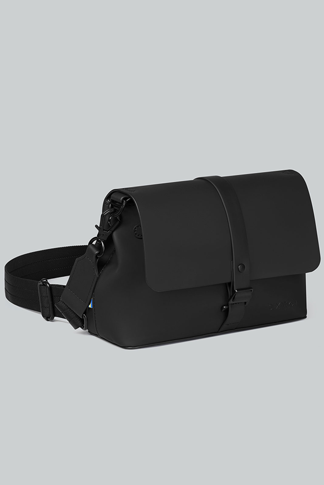 Gl X Nikon Crossbody