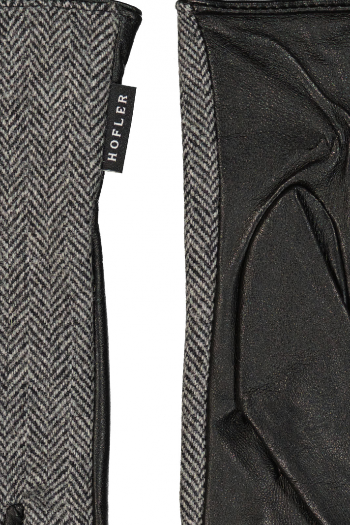 Essentials Leather Glove